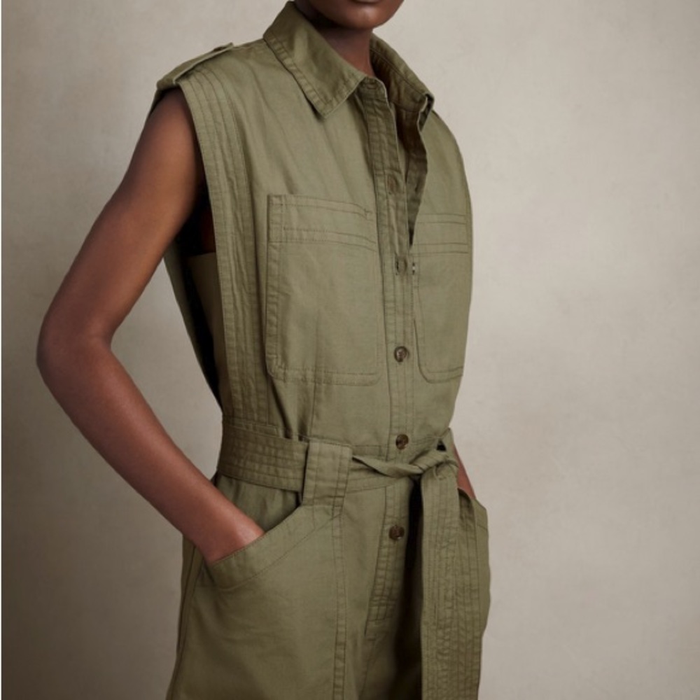 Banana Republic Linen blend jumpsuit